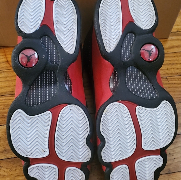 Nike Air Jordan 13 Retro 'Bred' - Picture 5 of 11